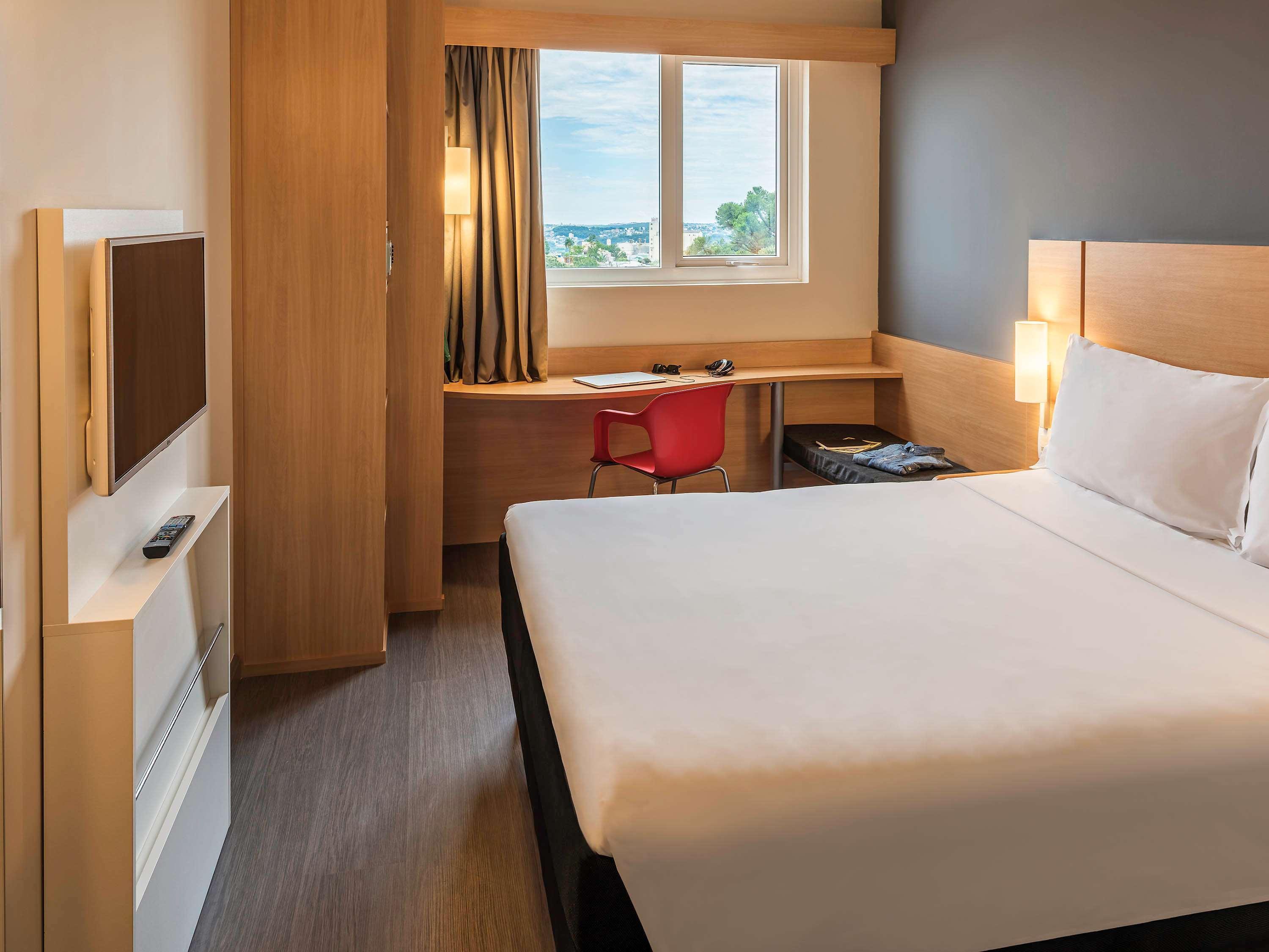 Hotel Ibis Chapecó Zewnętrze zdjęcie