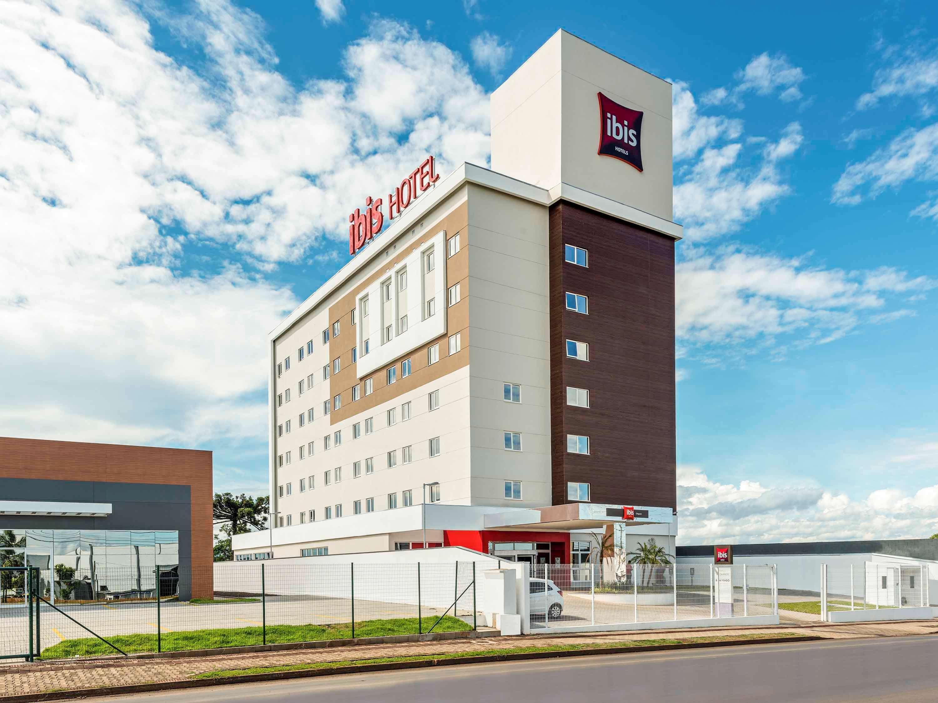 Hotel Ibis Chapecó Zewnętrze zdjęcie