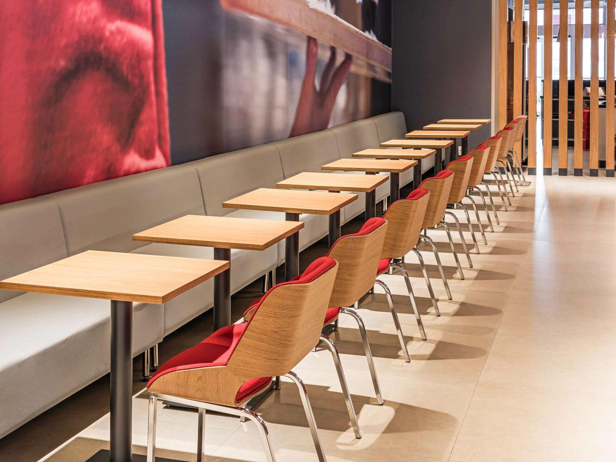Hotel Ibis Chapecó Zewnętrze zdjęcie