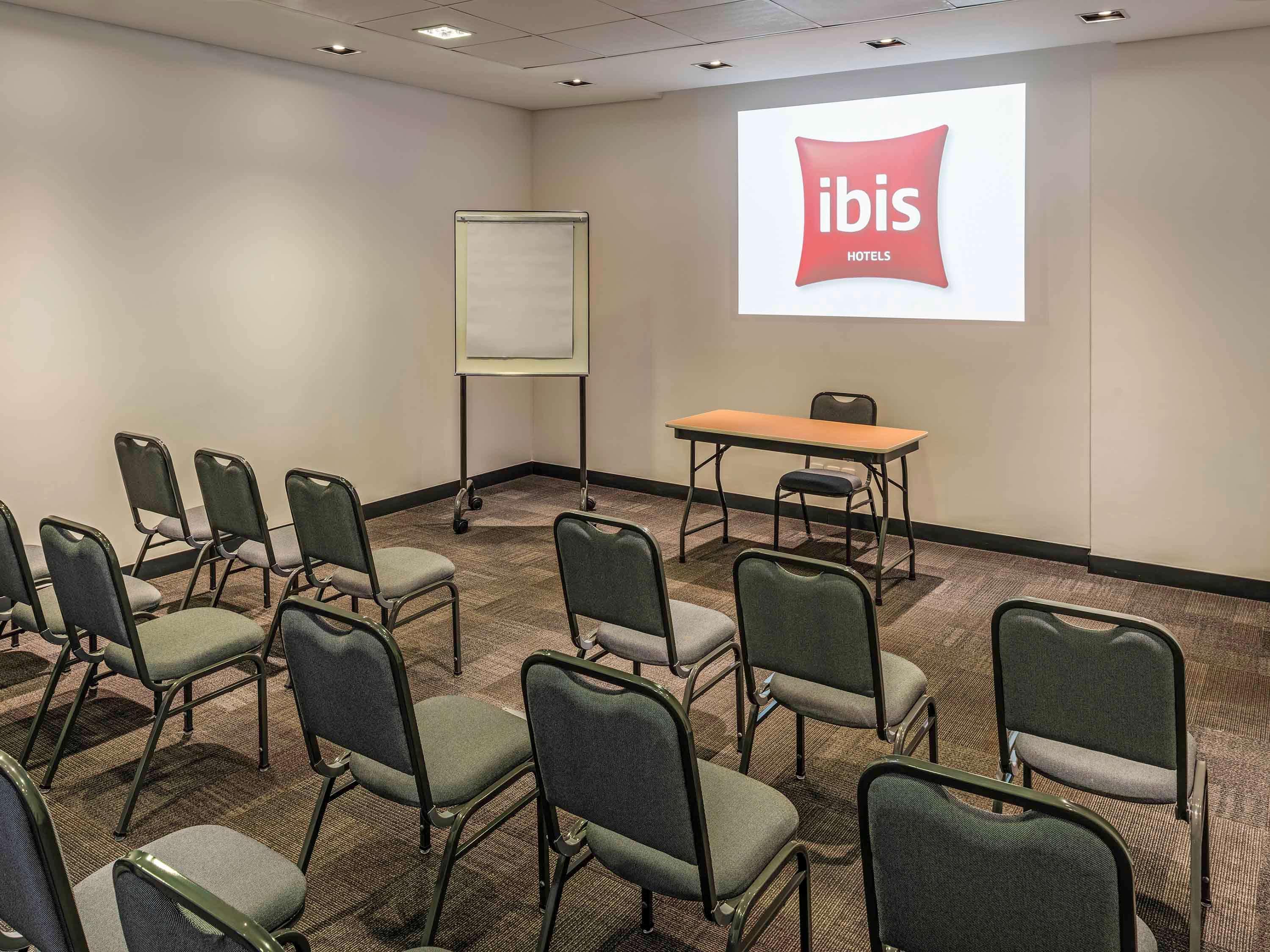 Hotel Ibis Chapecó Zewnętrze zdjęcie