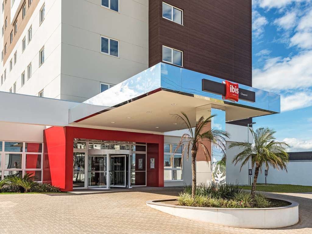 Hotel Ibis Chapecó Zewnętrze zdjęcie